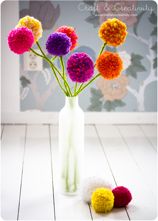 Pom pom flowers - by Craft & Creativity