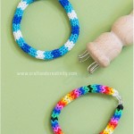 Rubber band spool knitting - by Craft & Creativity