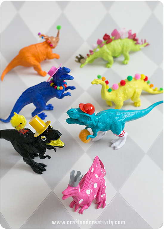 Dinosauriepyssel från Craft & Creativity